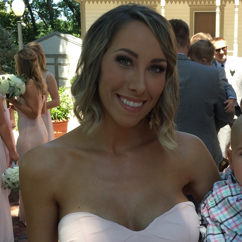 Meet your Posher, Jennifer